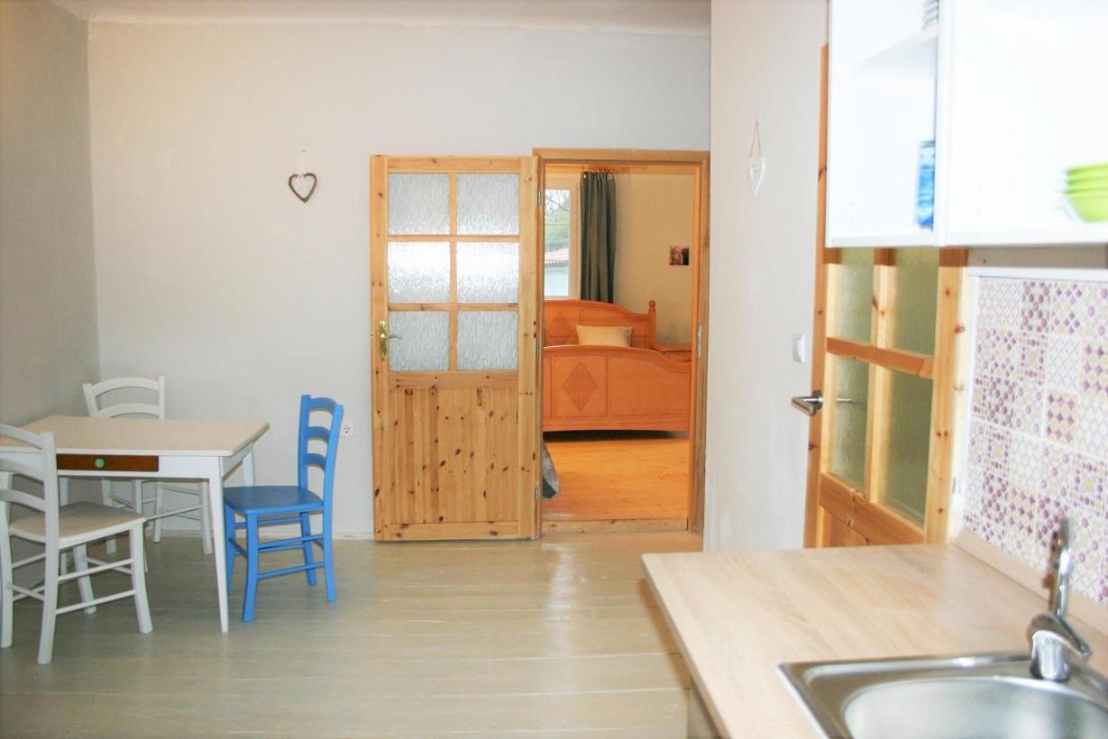 Nerezine Apartmany Centrum Екстер'єр фото
