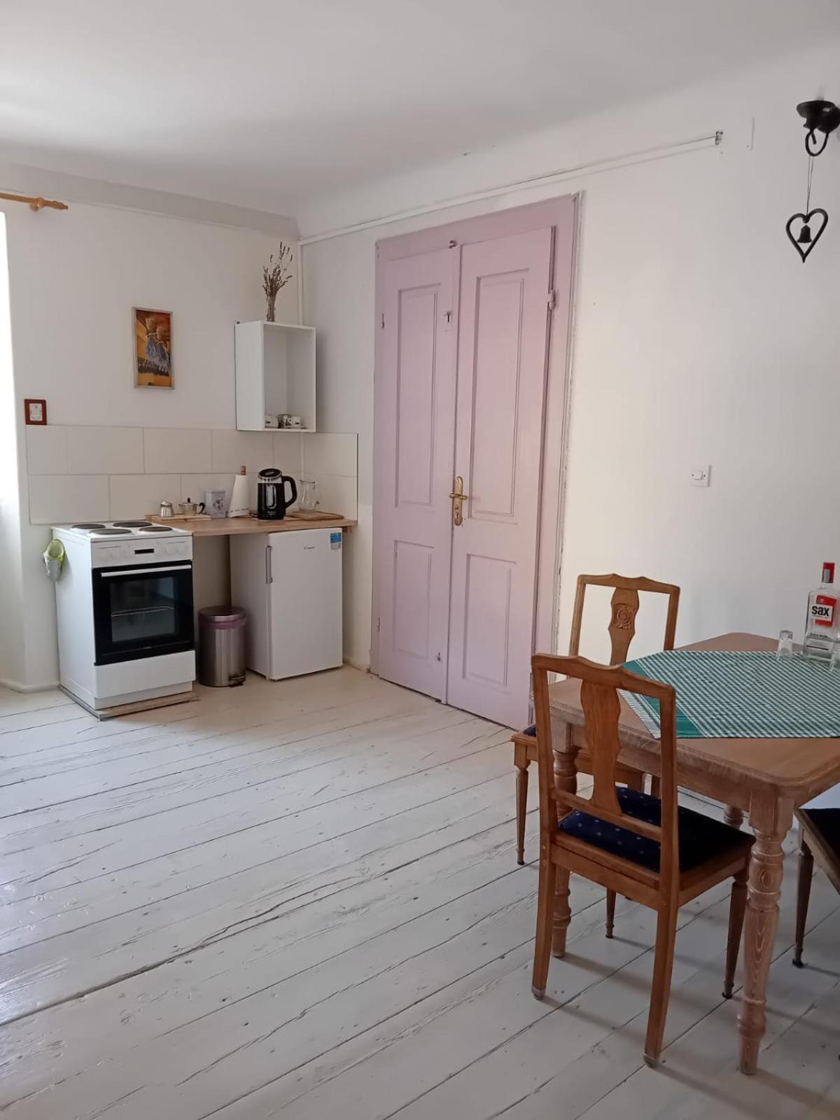 Nerezine Apartmany Centrum Екстер'єр фото