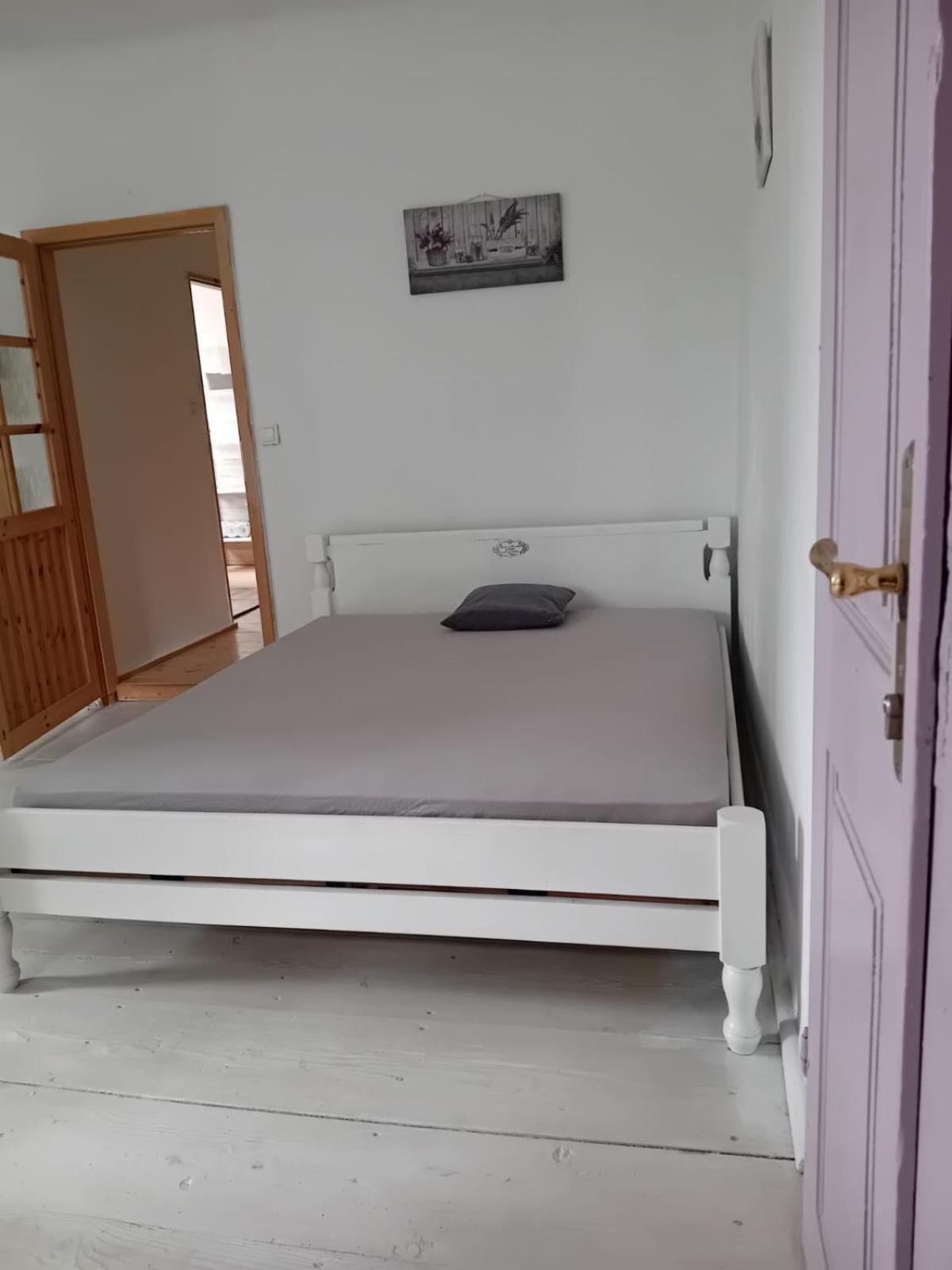Nerezine Apartmany Centrum Екстер'єр фото