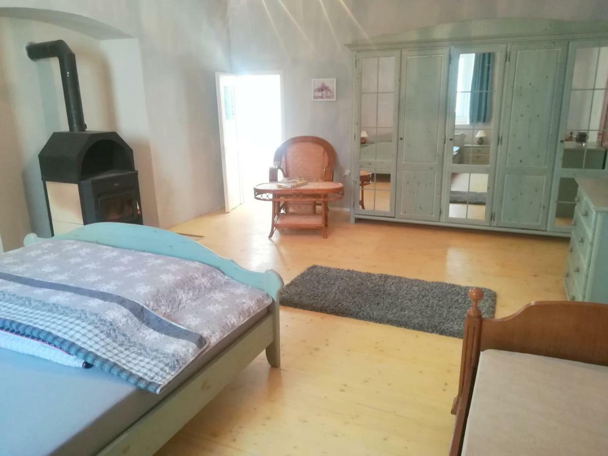 Nerezine Apartmany Centrum Екстер'єр фото